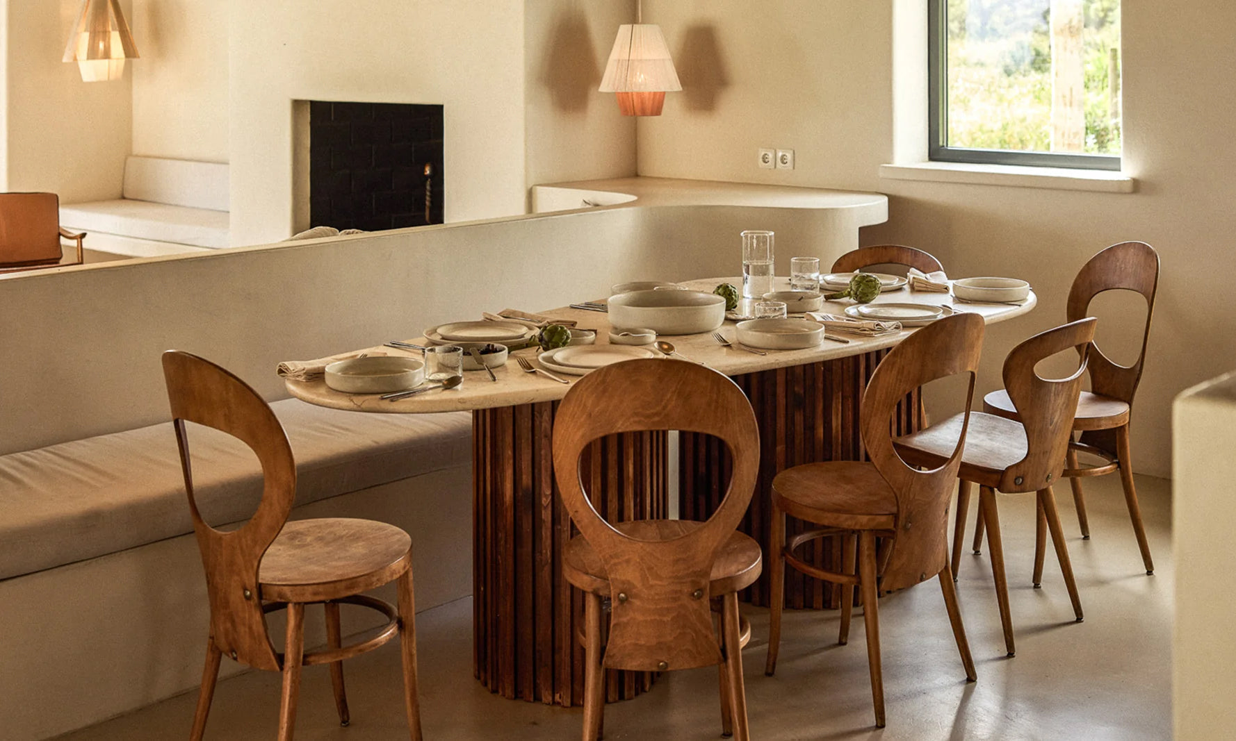 Gemütlicher Purismus: natürliche Elemente für ein harmonisches Interieur