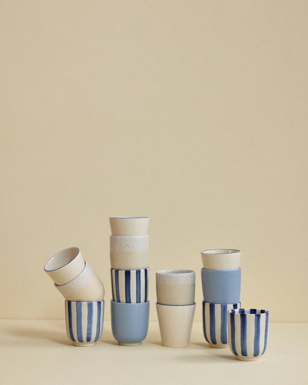 #farbe_blau-weiß-gestreift