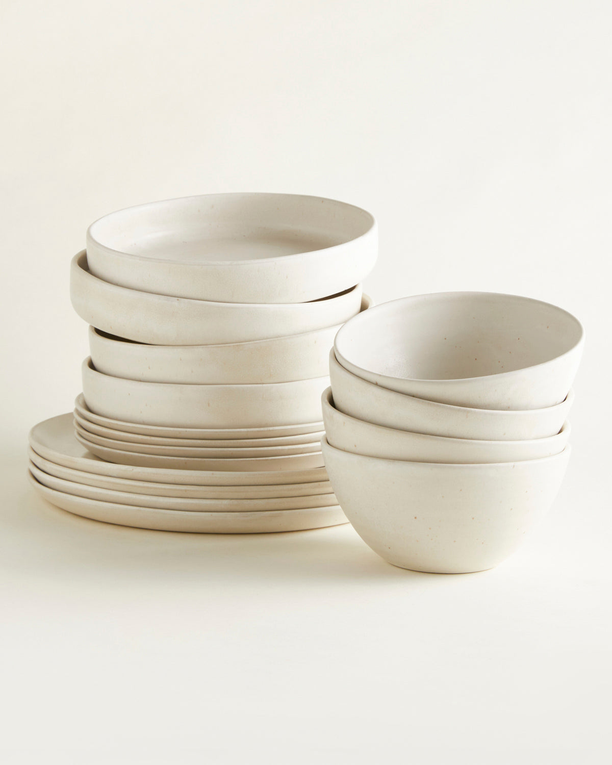Small Dinner-Set Traditional - Natural White