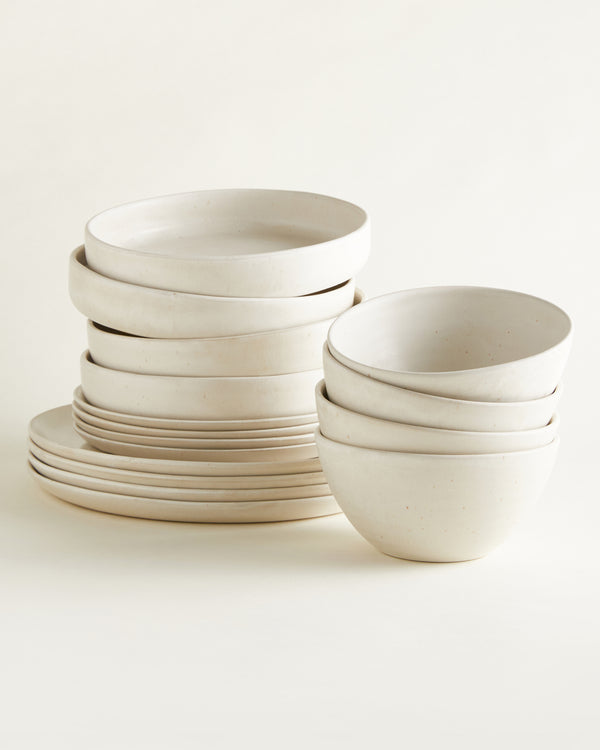 Small Dinner-Set Traditional - Natural White (16-Pieces)